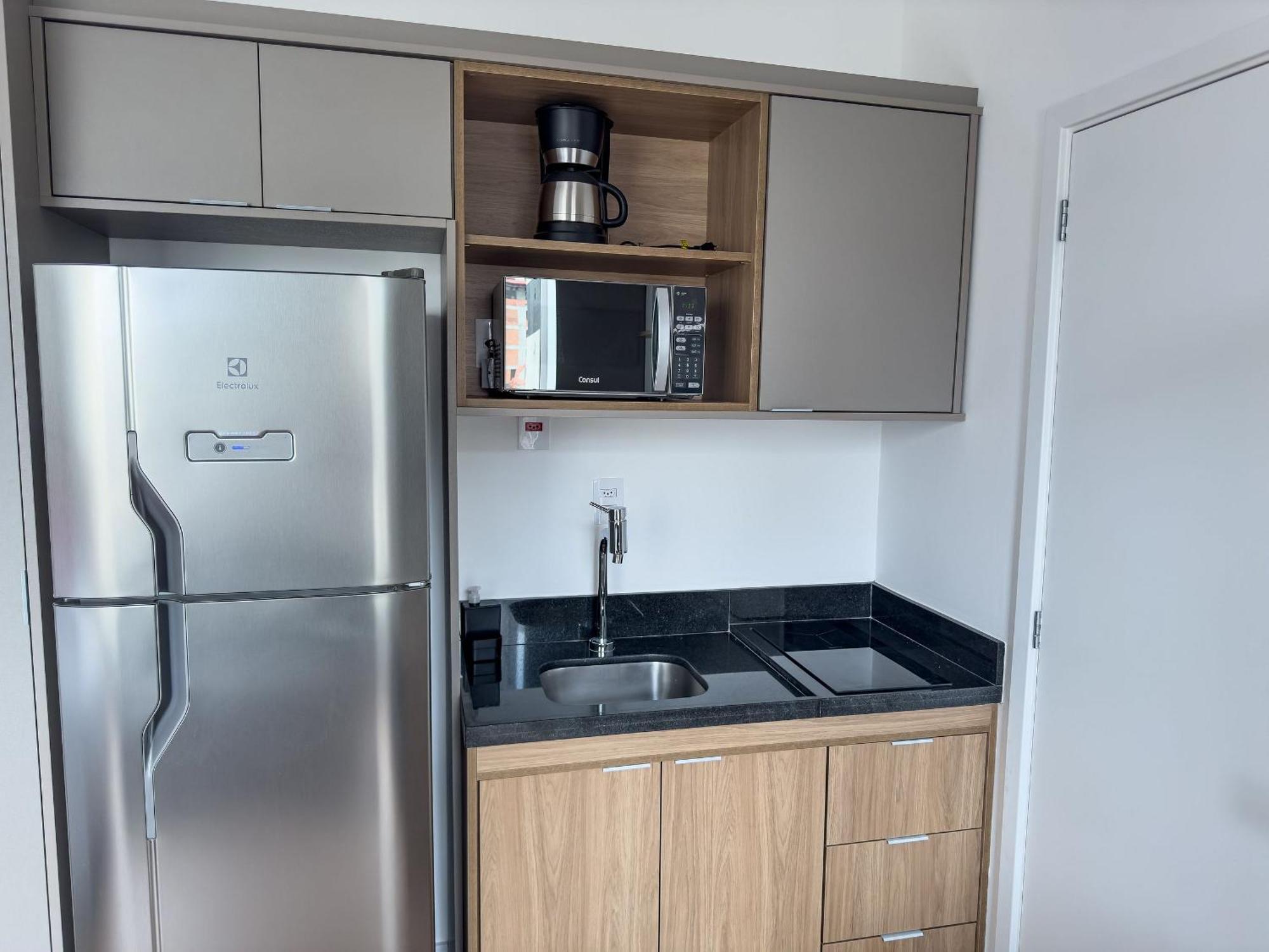Apartment On Alvorada By Housi